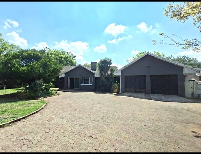 3 BEDROOM HOUSE FOR SALE IN ARCON PARK